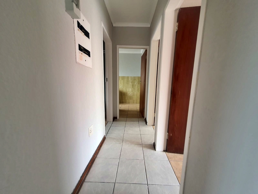 2 Bedroom Property for Sale in Potchefstroom North West